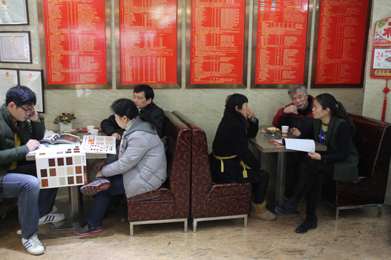 云蘭裝潢2015年首場團(tuán)購會火爆異常
