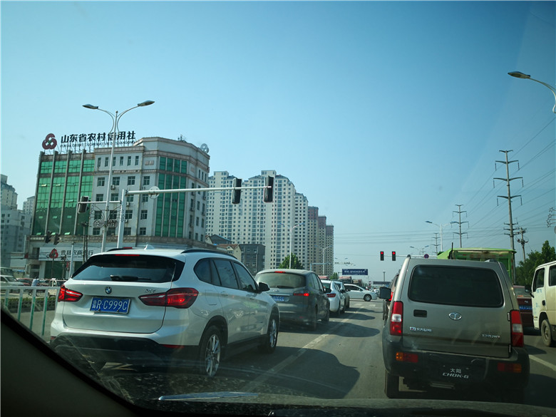 去取證的路上